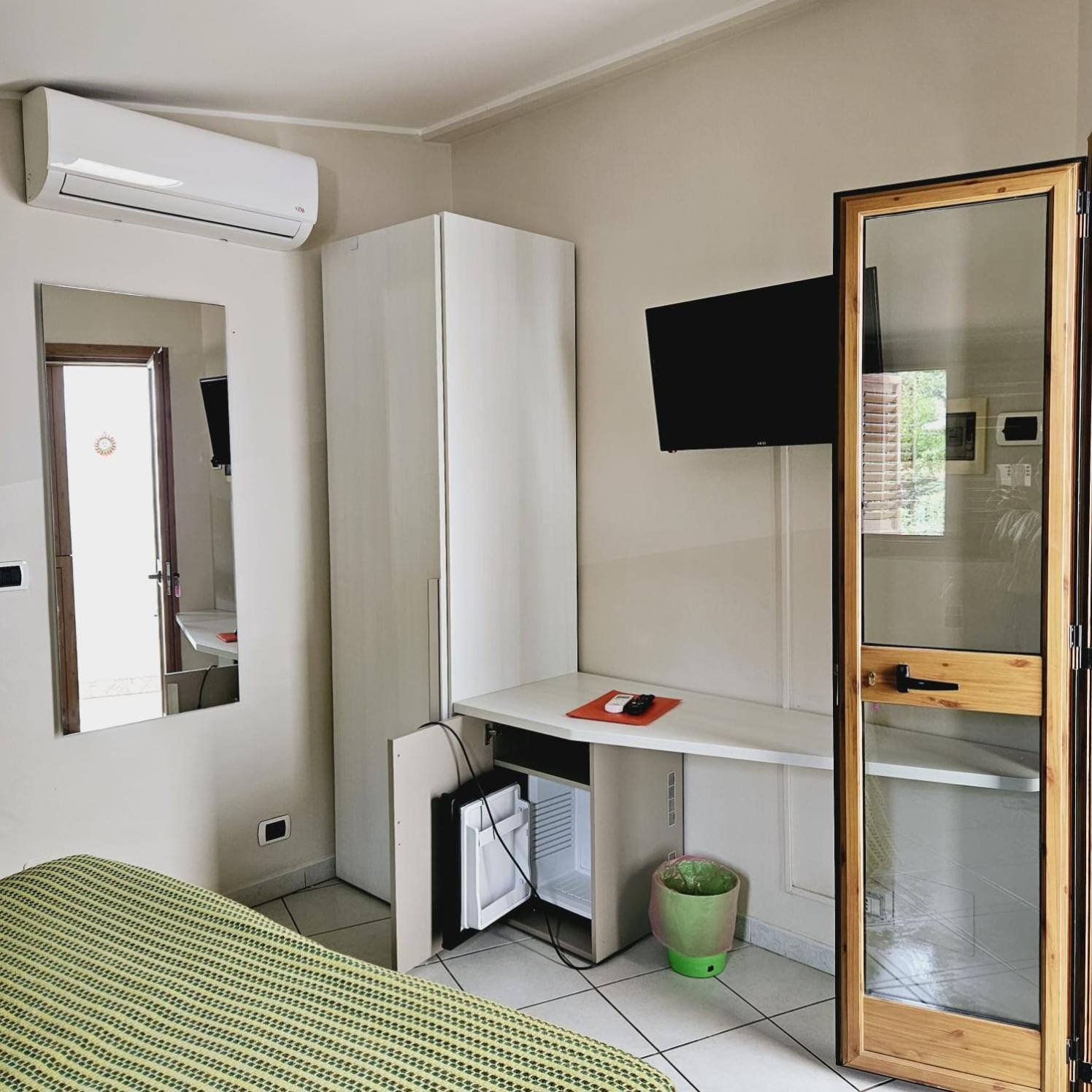 גיארדיני נאקסוס B&B Villa Maria מראה חיצוני תמונה